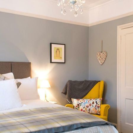 April House Weybridge - Boutique Guesthouse 외부 사진